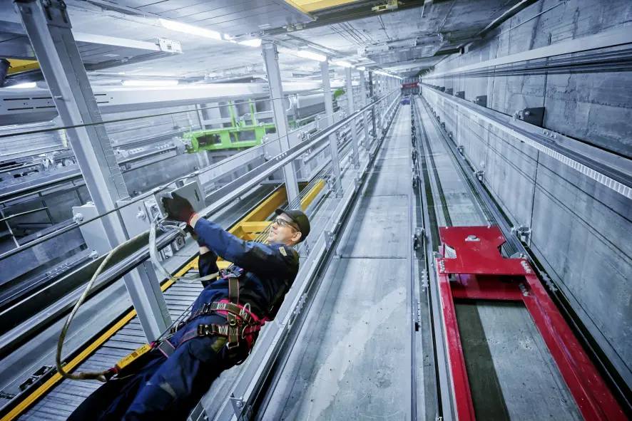 Mustafakemalpaşa Asansör Bakımı